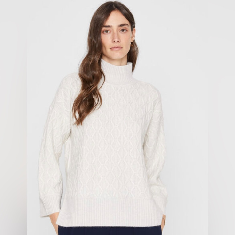 Club Monaco Diamond Cable Turtleneck